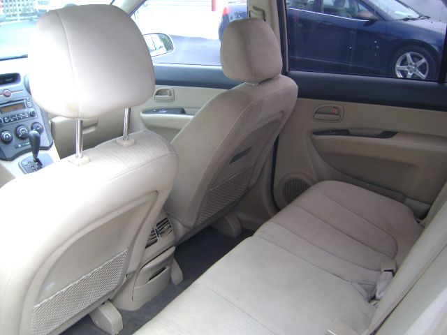 Kia Rondo 2008 photo 1