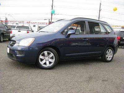 Kia Rondo 2.5sone Owner MiniVan