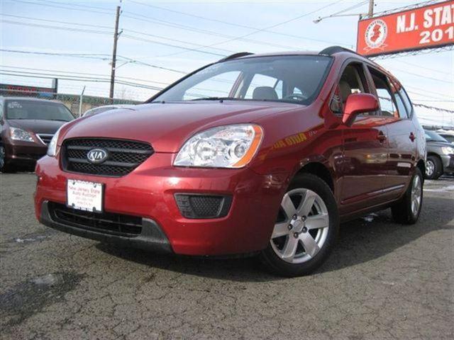 Kia Rondo 2008 photo 5