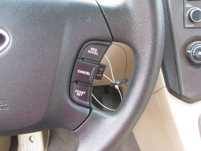 Kia Rondo 2008 photo 5