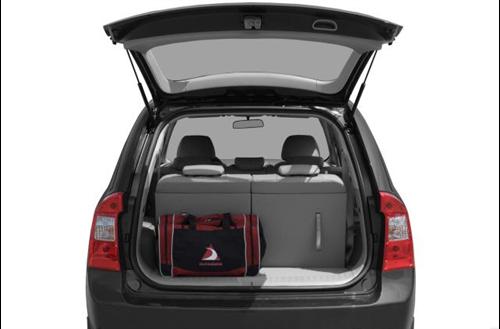 Kia Rondo 2008 photo 3