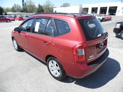 Kia Rondo 2008 photo 3
