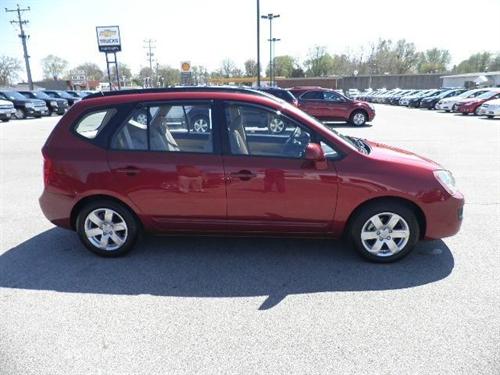 Kia Rondo 2008 photo 2
