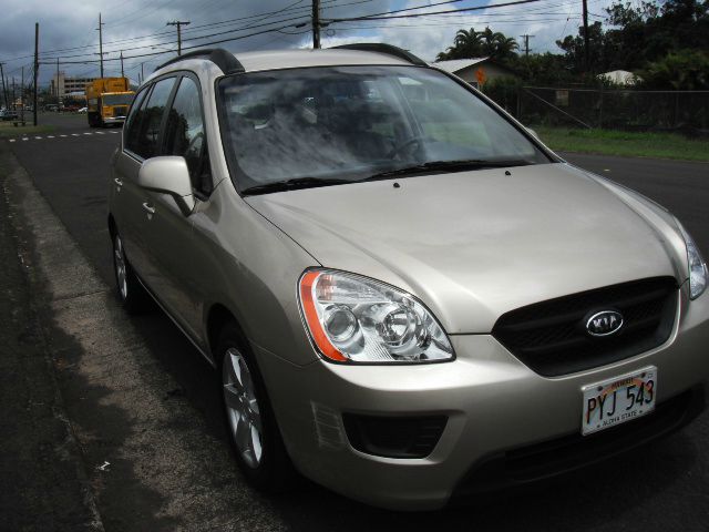 Kia Rondo 2008 photo 4