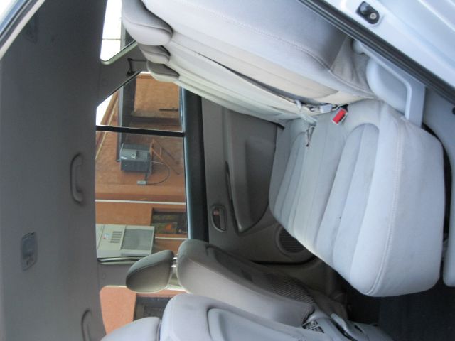 Kia Rondo 5dr HB MiniVan