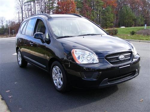 Kia Rondo 2008 photo 1