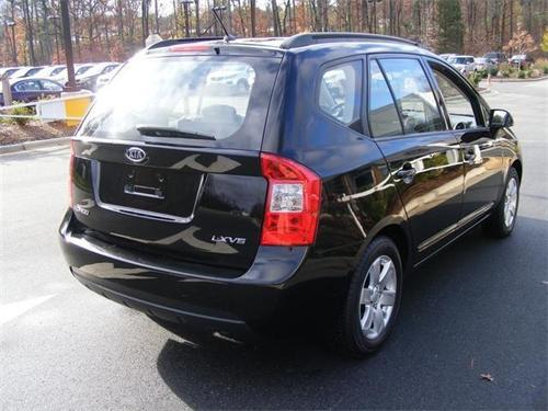 Kia Rondo 2008 photo 2