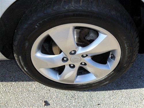 Kia Rondo 2008 photo 4