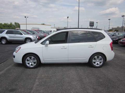 Kia Rondo 2008 photo 2