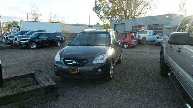 Kia Rondo 2008 photo 1