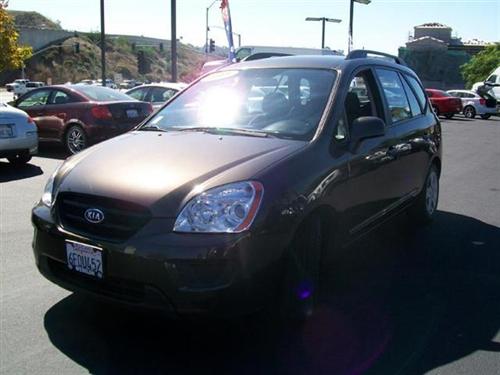 Kia Rondo 2009 photo 2