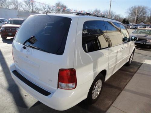 Kia Sedona 2002 photo 1