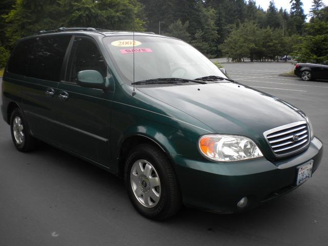 Kia Sedona 2002 photo 2