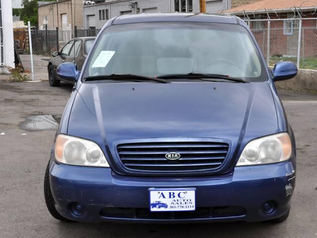 Kia Sedona 2002 photo 1