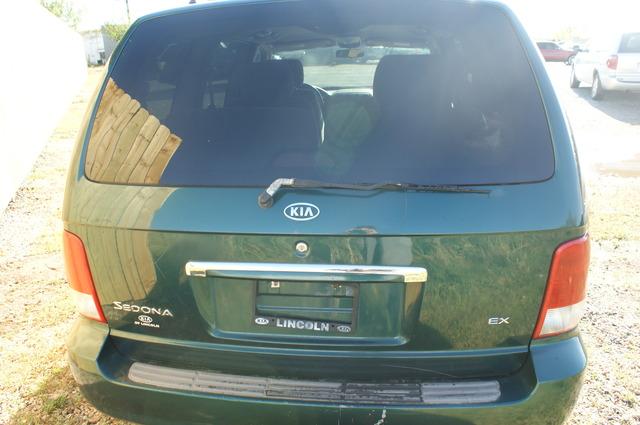 Kia Sedona 2002 photo 3
