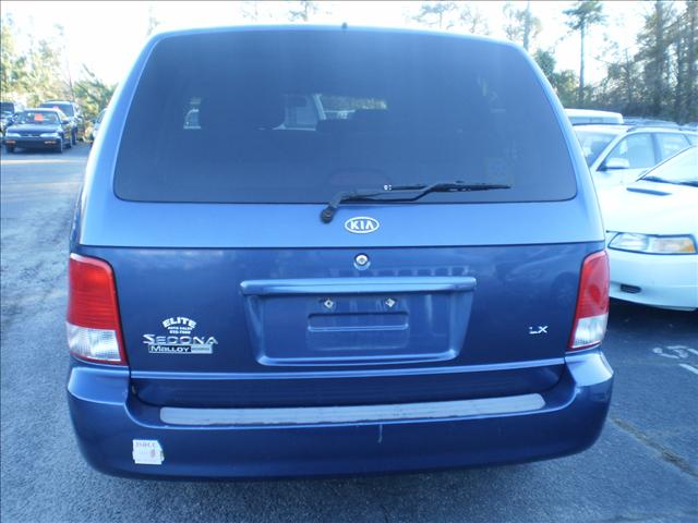Kia Sedona 2002 photo 1