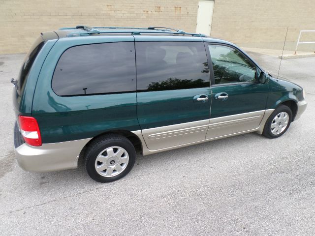 Kia Sedona 2002 photo 1