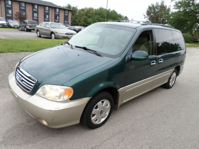 Kia Sedona 2002 photo 4