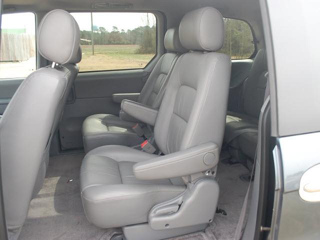 Kia Sedona 2002 photo 4