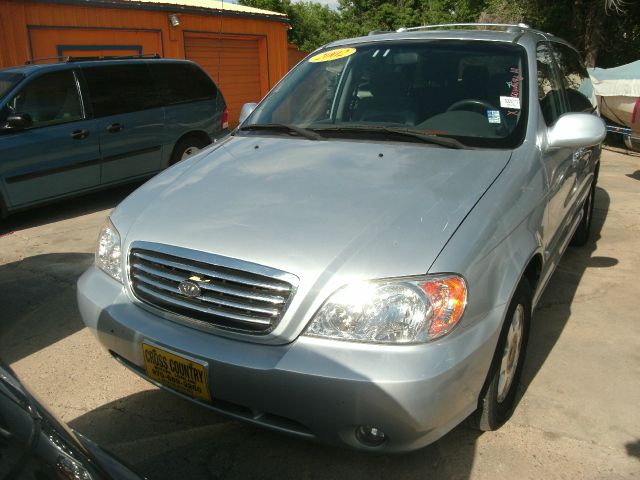 Kia Sedona Open-top MiniVan