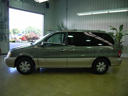 Kia Sedona 2003 photo 2