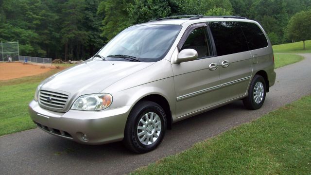 Kia Sedona 2003 photo 4