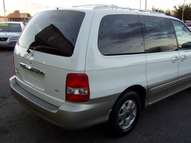 Kia Sedona 2003 photo 4
