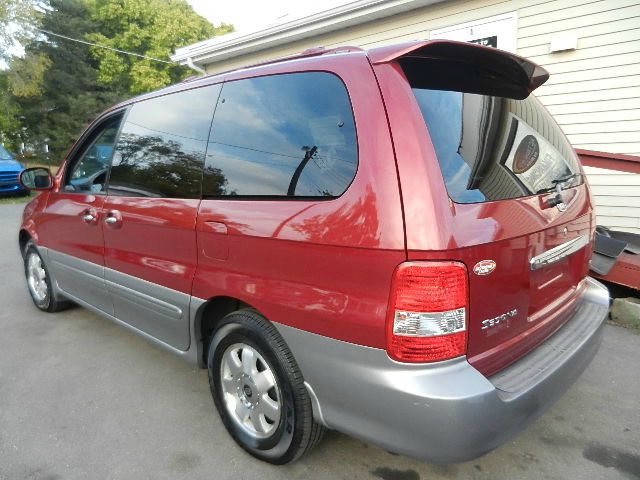 Kia Sedona 2003 photo 3