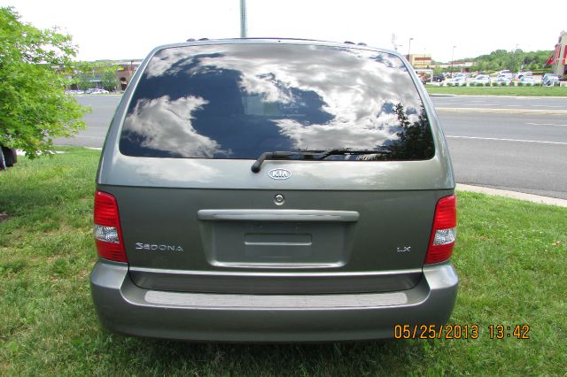 Kia Sedona 2003 photo 19