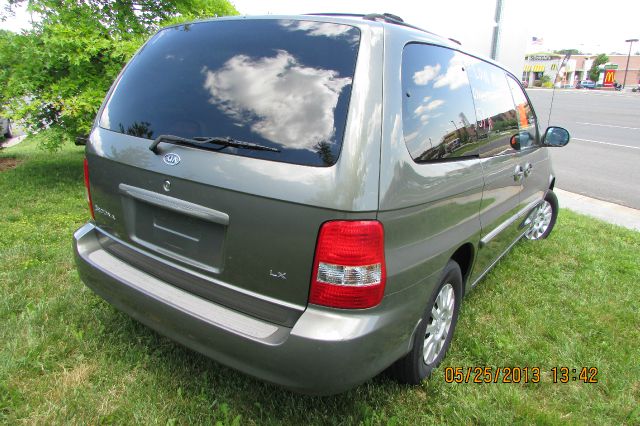 Kia Sedona 2003 photo 3