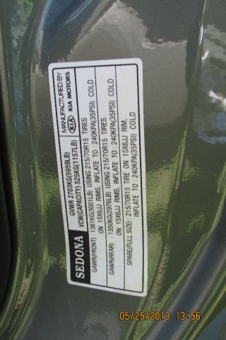 Kia Sedona 2003 photo 7