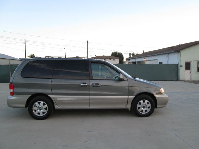 Kia Sedona 2003 photo 3