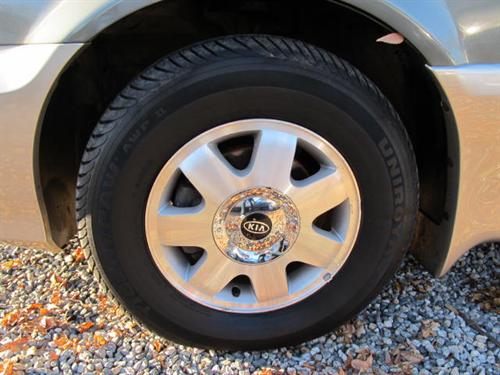 Kia Sedona 2003 photo 1