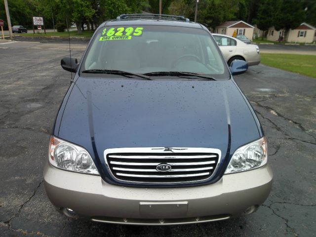 Kia Sedona 2003 photo 11
