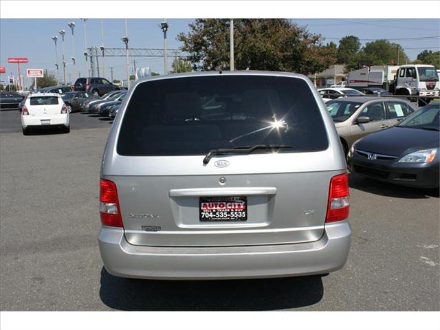 Kia Sedona 2003 photo 4