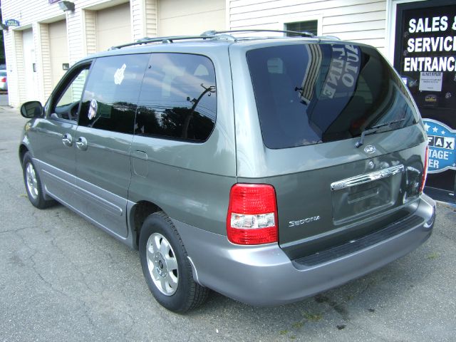 Kia Sedona 2003 photo 1