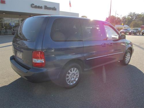 Kia Sedona 2003 photo 2