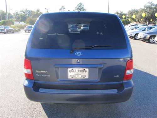 Kia Sedona 2003 photo 4