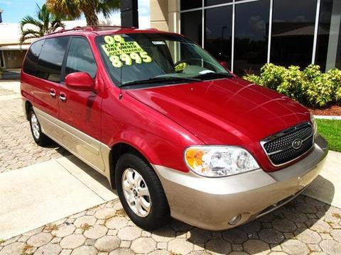 Kia Sedona 2004 photo 1