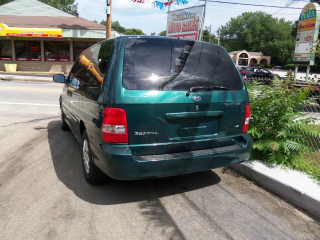 Kia Sedona 2004 photo 2