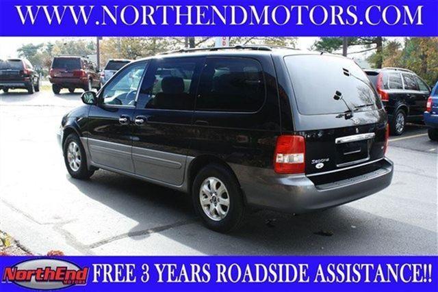 Kia Sedona 2004 photo 2