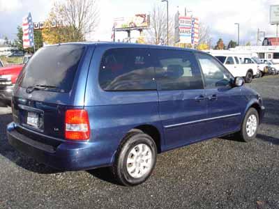Kia Sedona 2004 photo 4