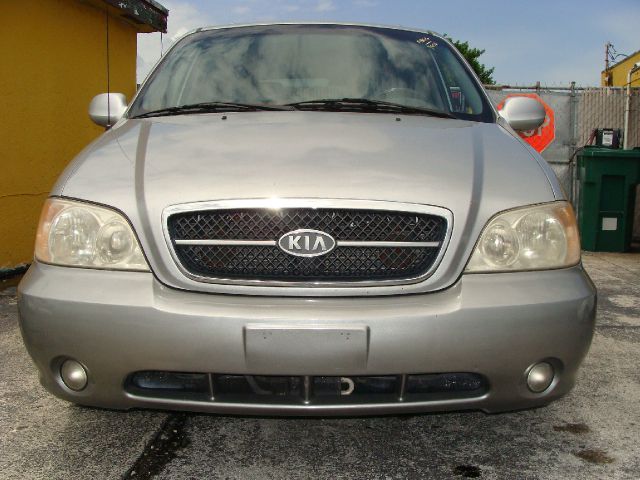 Kia Sedona 2004 photo 3