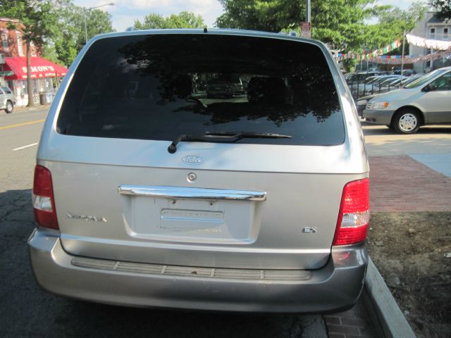 Kia Sedona 2004 photo 1