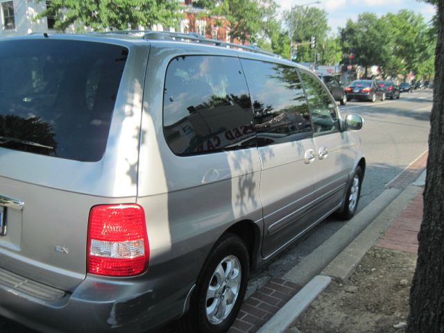 Kia Sedona 2004 photo 3