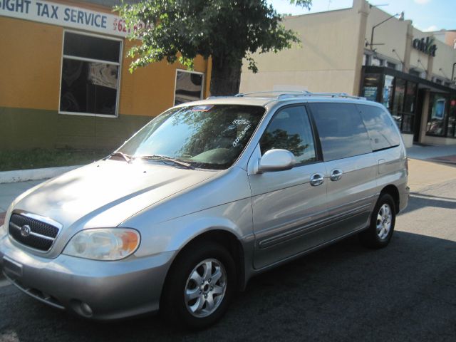 Kia Sedona 2004 photo 4