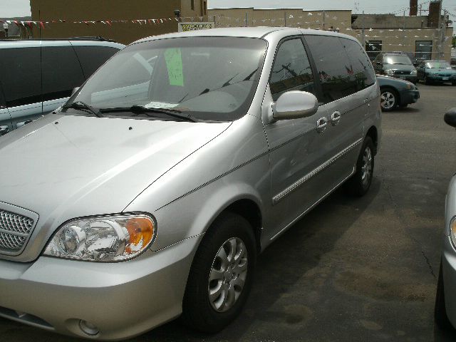 Kia Sedona Elk Conversion Van MiniVan