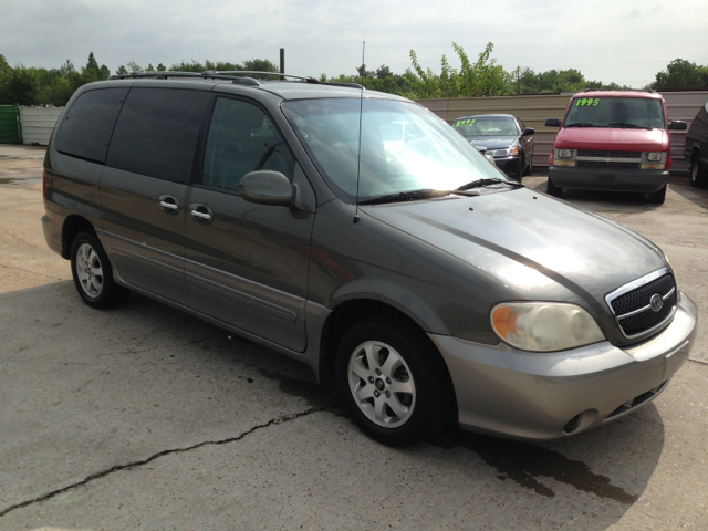 Kia Sedona 2004 photo 1