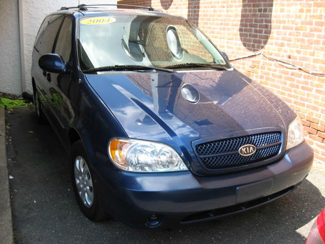 Kia Sedona 2004 photo 1