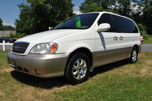 Kia Sedona 2004 photo 3